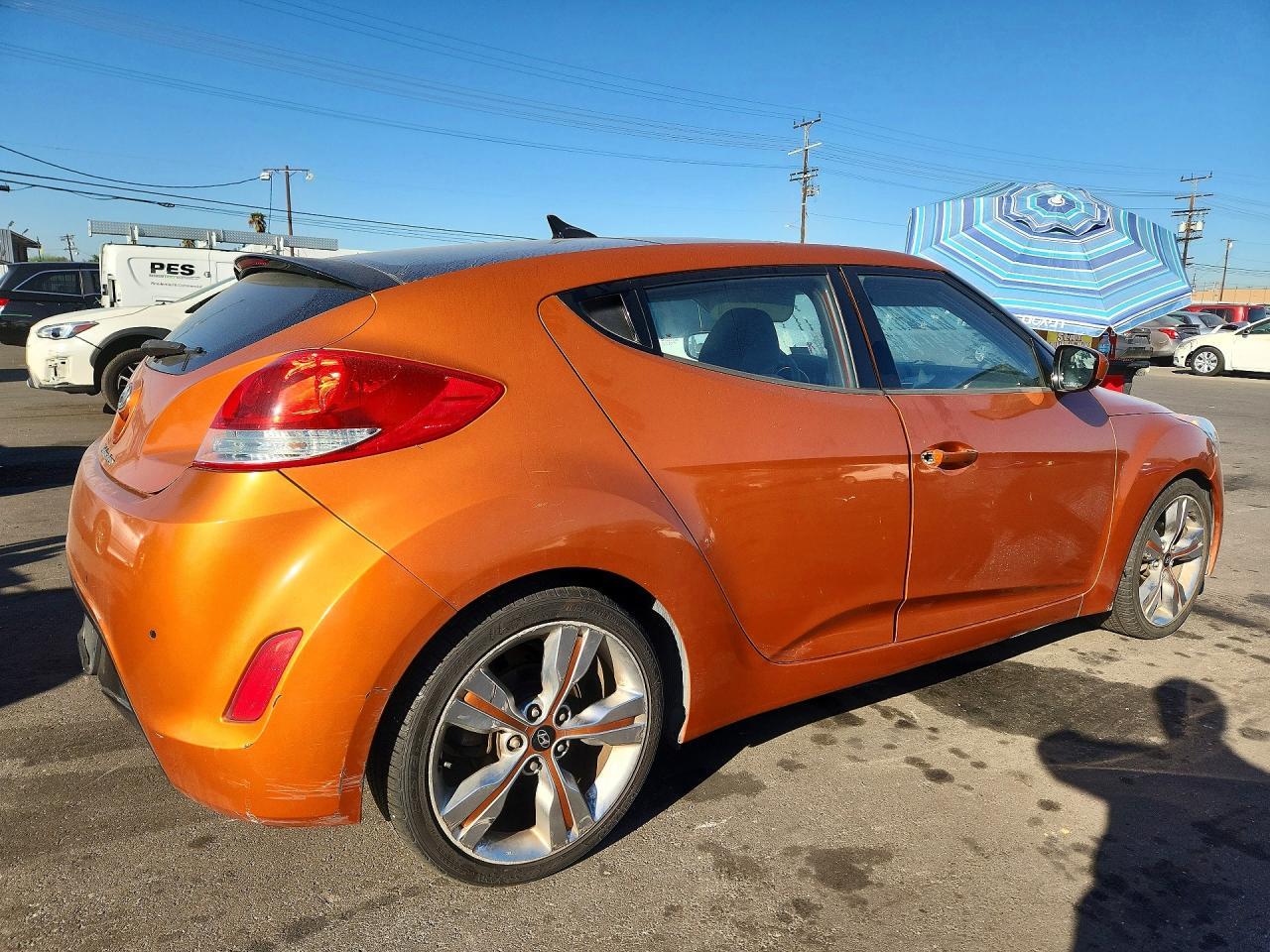 2012 Hyundai Veloster Base - Фото 3