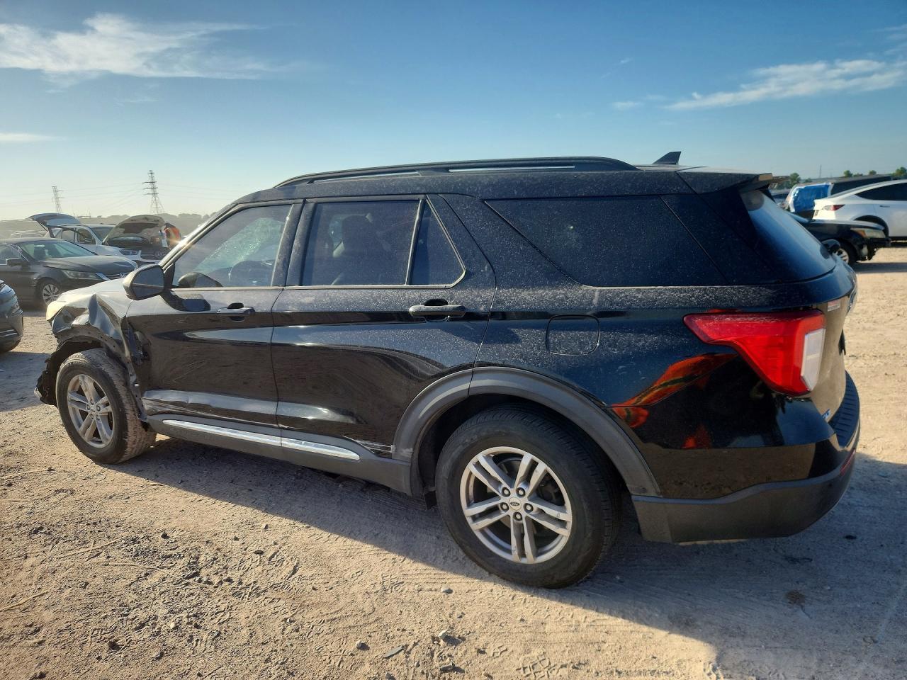 2020 Ford Explorer Xlt - Фото 2