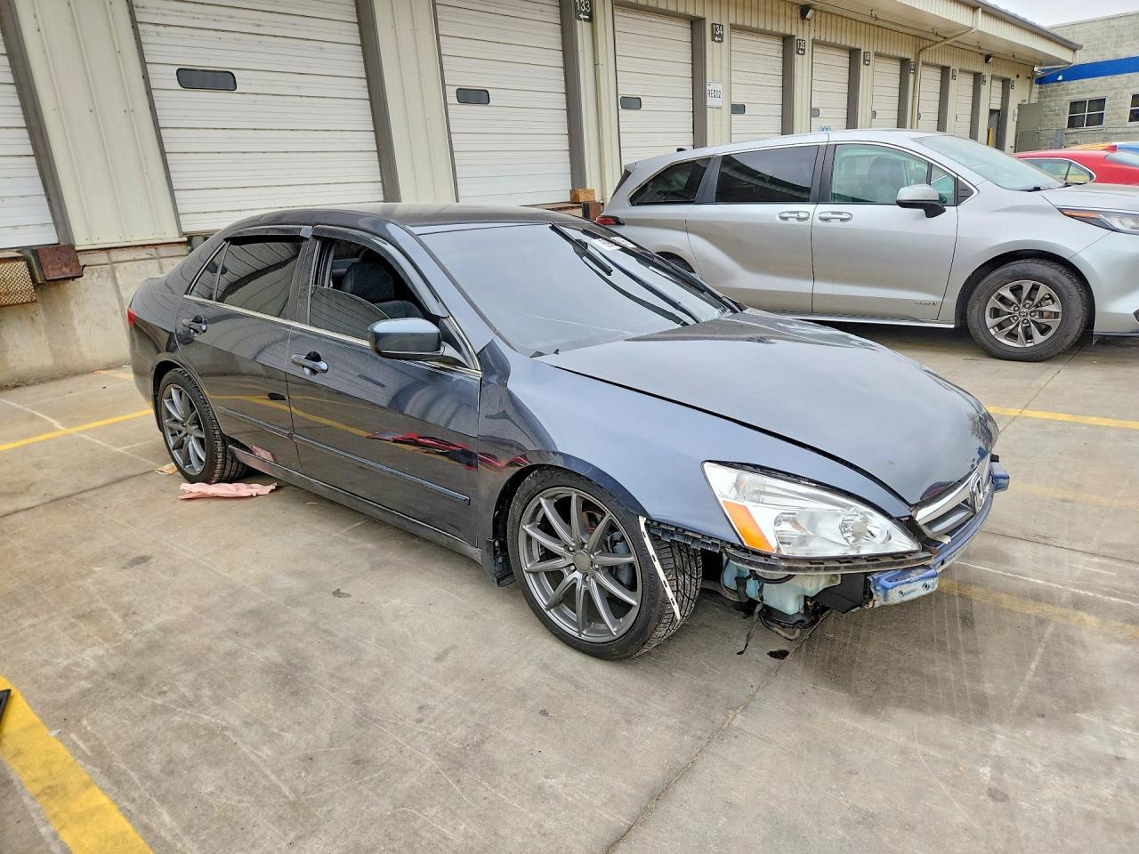 2005 Honda Accord Lx - Image 4