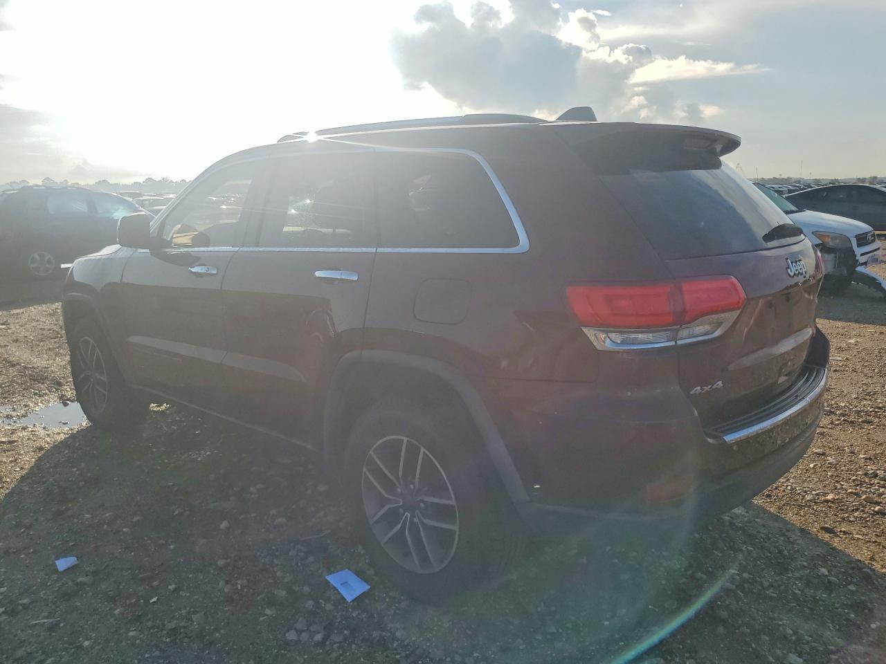 2019 Jeep Grand Cherokee Limited - Image 2