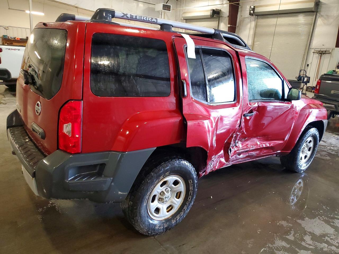 2014 Nissan Xterra X - Image 3
