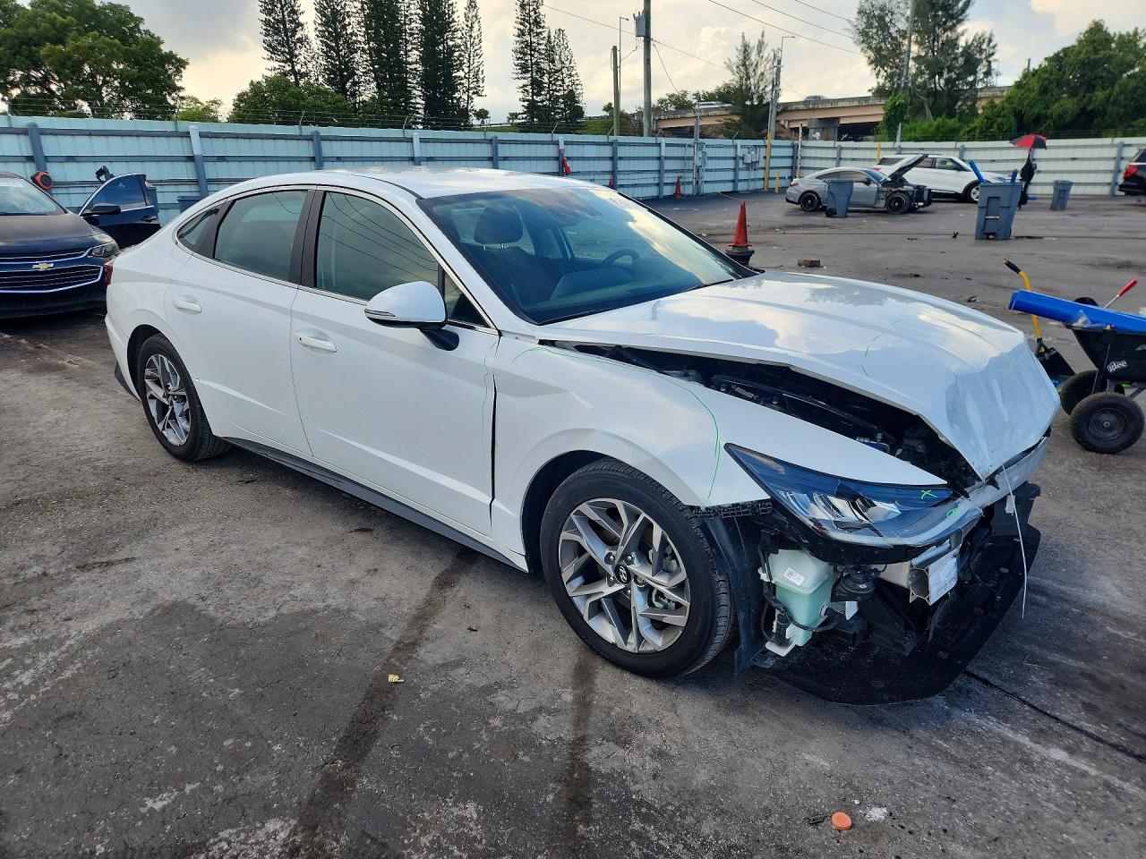 2021 Hyundai Sonata Sel - Image 4