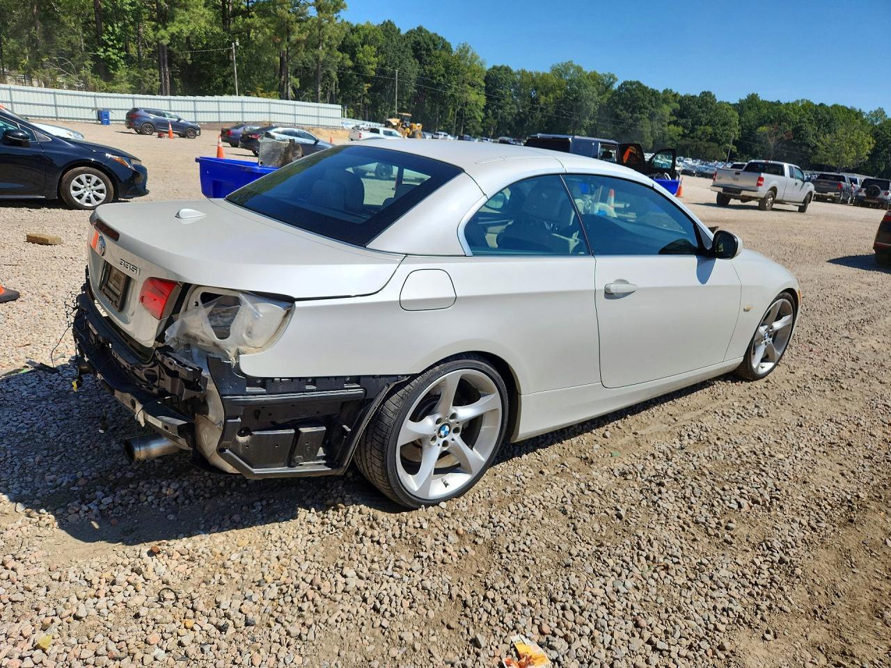 2011 BMW 335 I - Фото 3