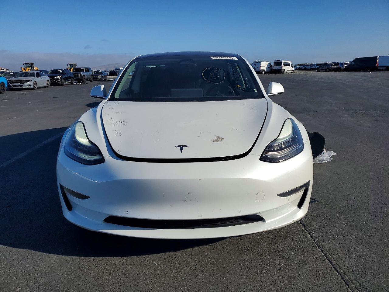 2020 Tesla Model 3 - Image 5