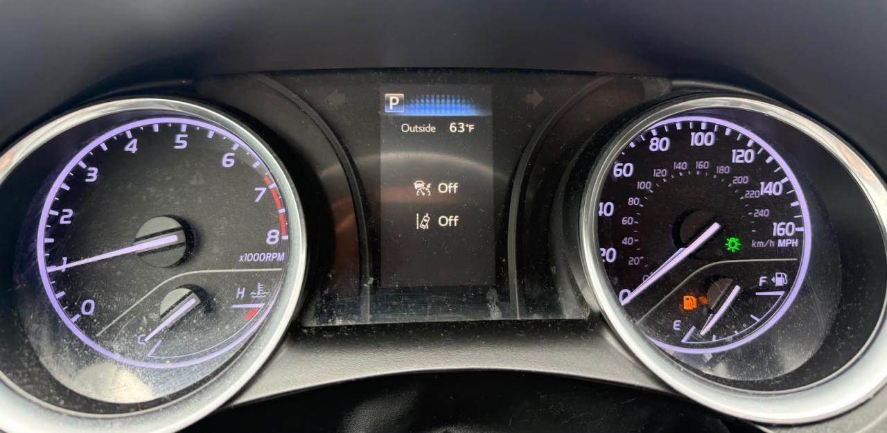 2018 Toyota Camry Le - Image 7