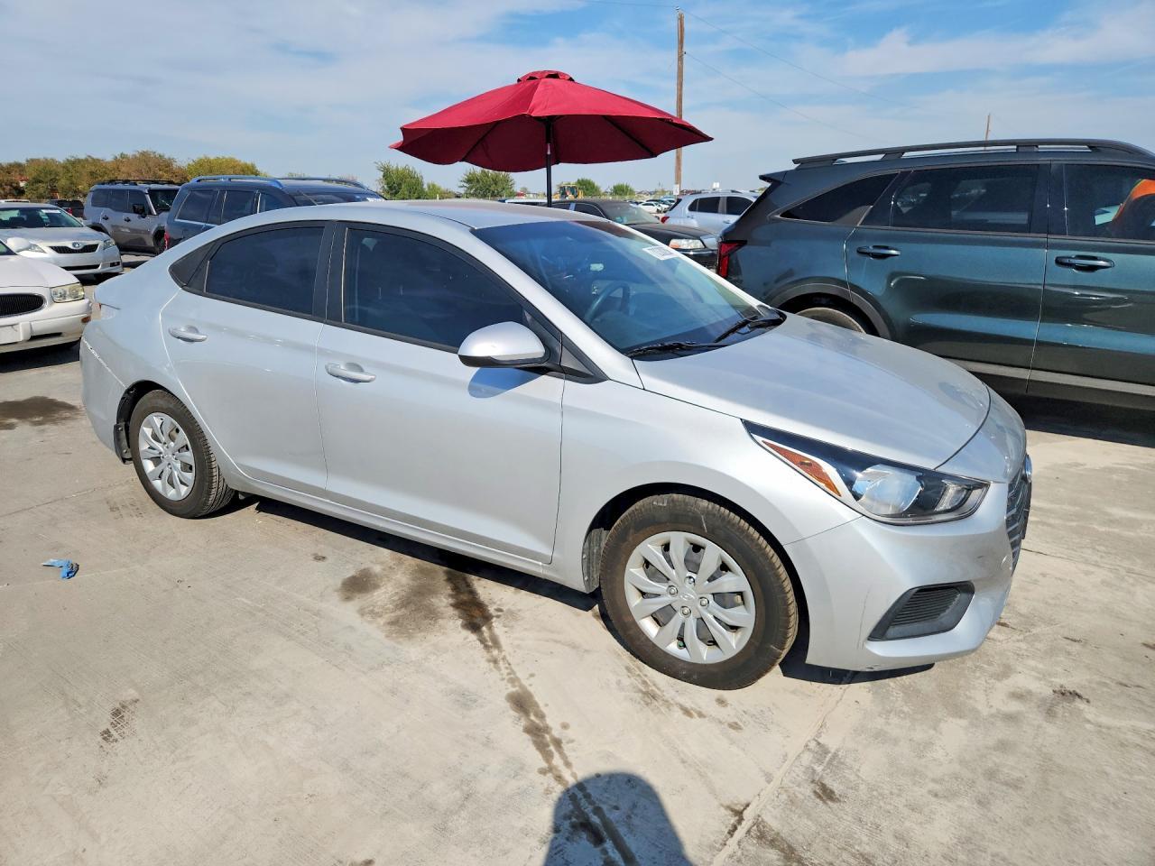 2022 Hyundai Accent Se - Фото 4