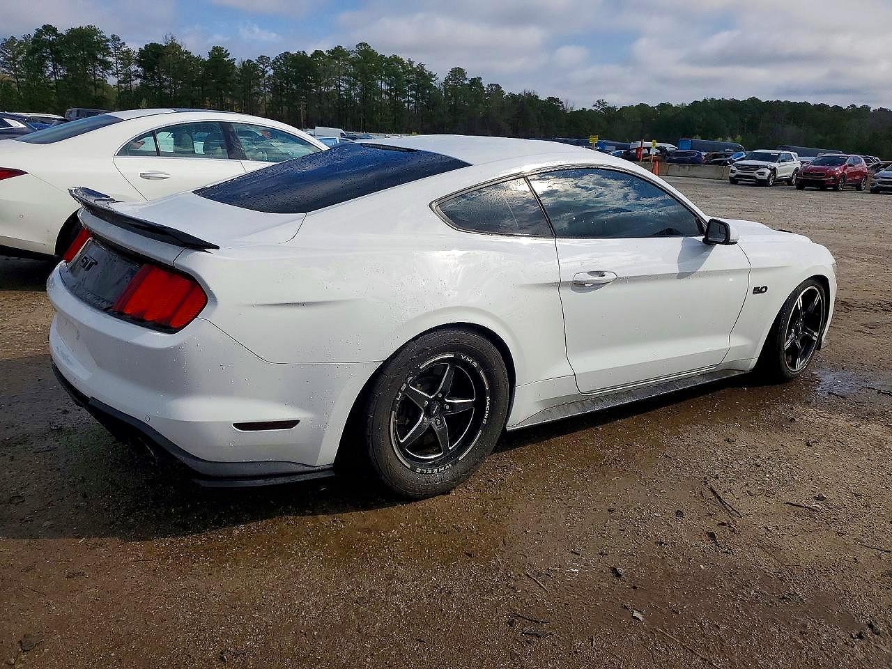 2015 Ford Mustang Gt - Image 3