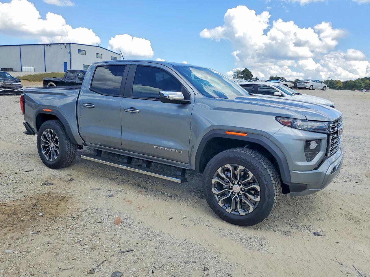 2025 GMC Canyon Denali - Фото 4