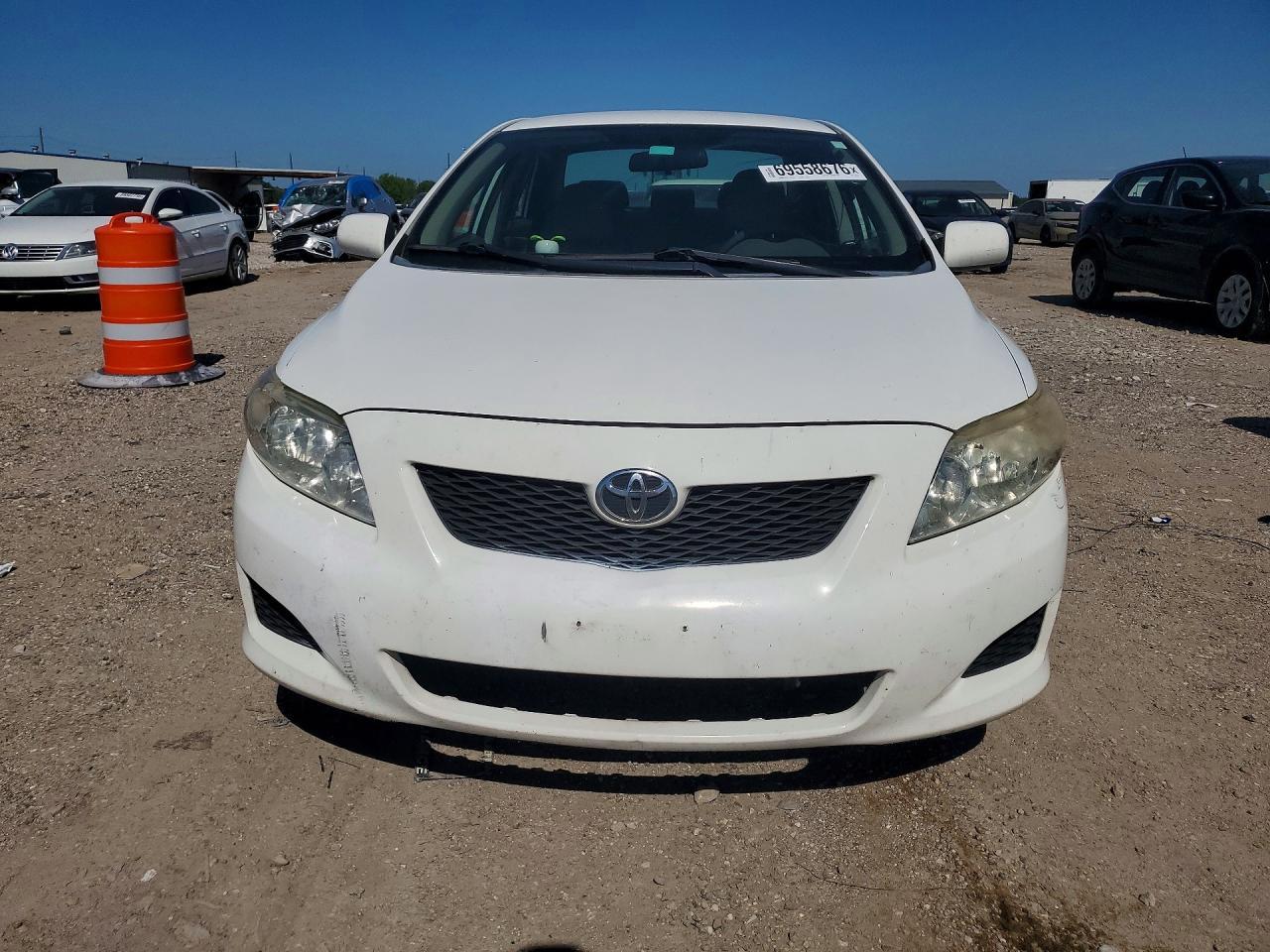 2010 Toyota Corolla Le - Фото 5