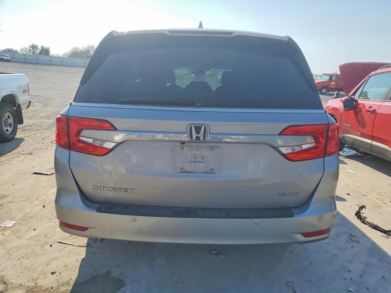 2020 Honda Odyssey Elite - Image 6