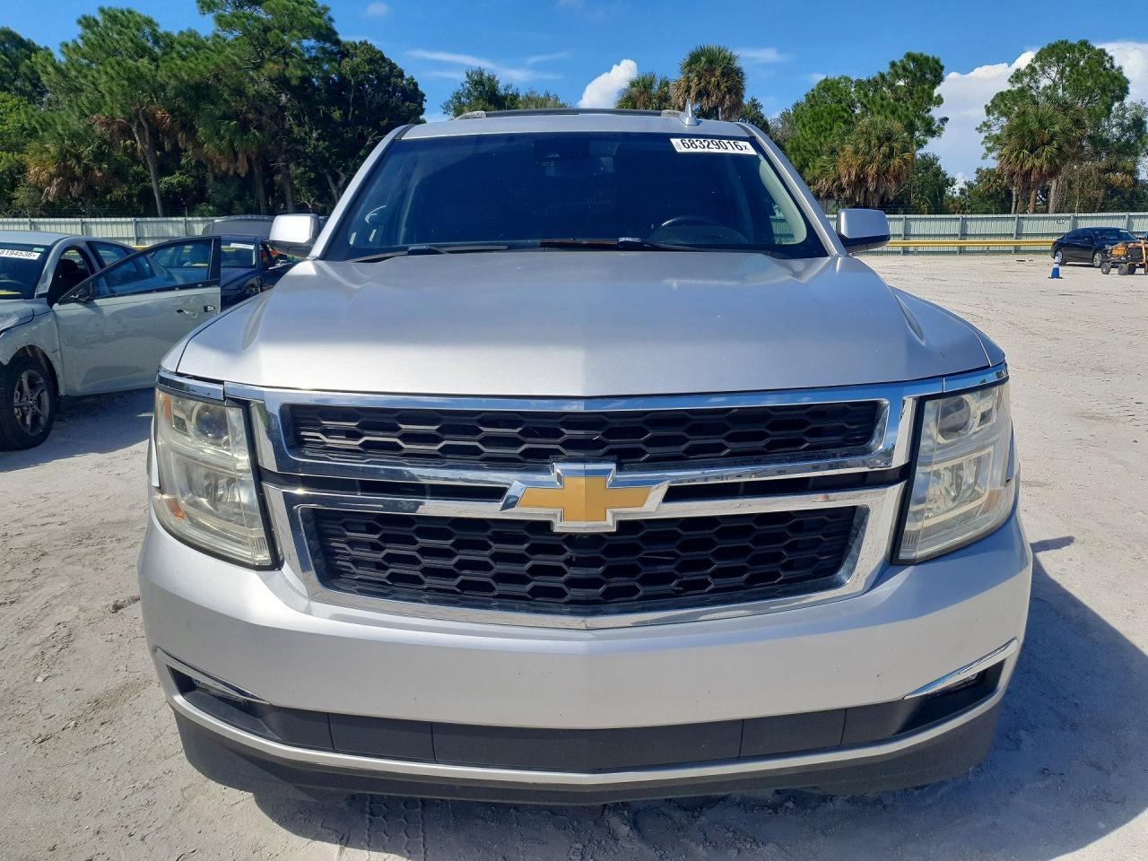 2019 Chevrolet Suburban C1500 Lt - Image 5