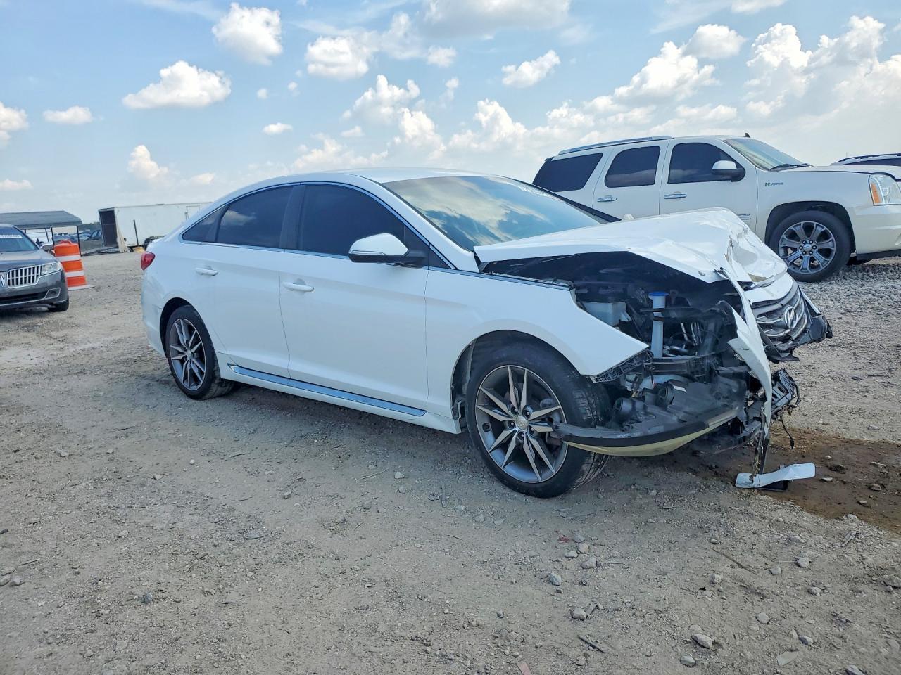 2017 Hyundai Sonata Sport 2.0T - Фото 4