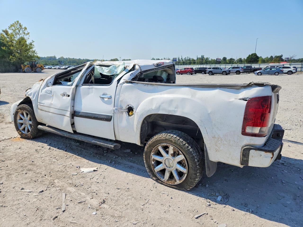 2011 GMC Sierra K1500 Denali - Image 2
