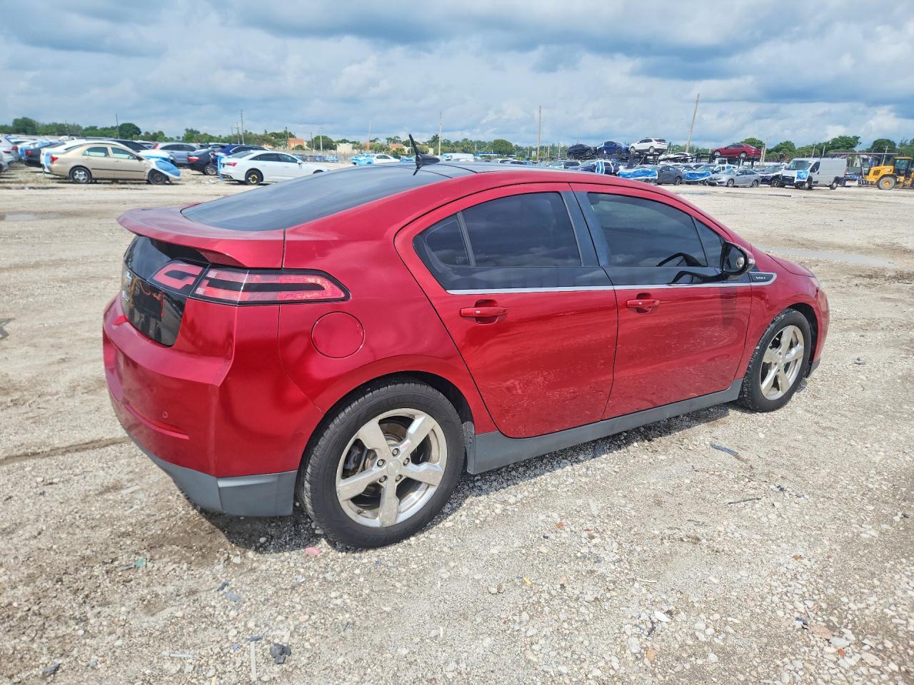 2012 Chevrolet Volt - Image 3