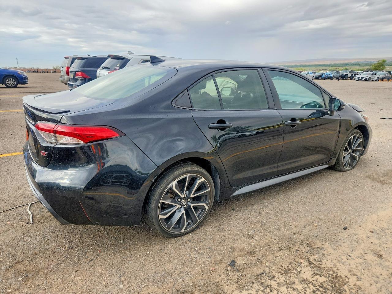 2021 Toyota Corolla Se - Фото 3