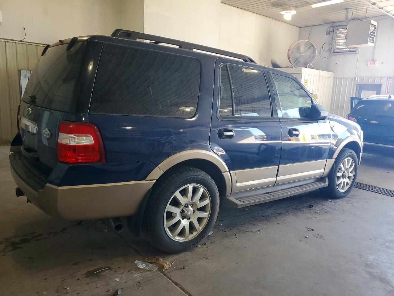 2012 Ford Expedition - Фото 3