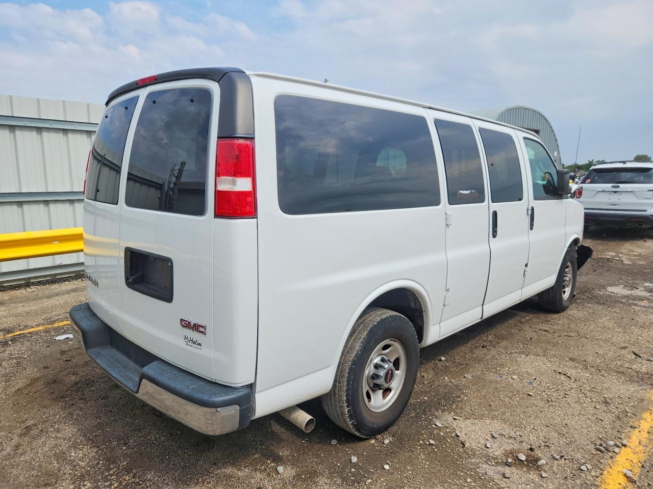 2020 GMC Savana G2500 Lt - Фото 3