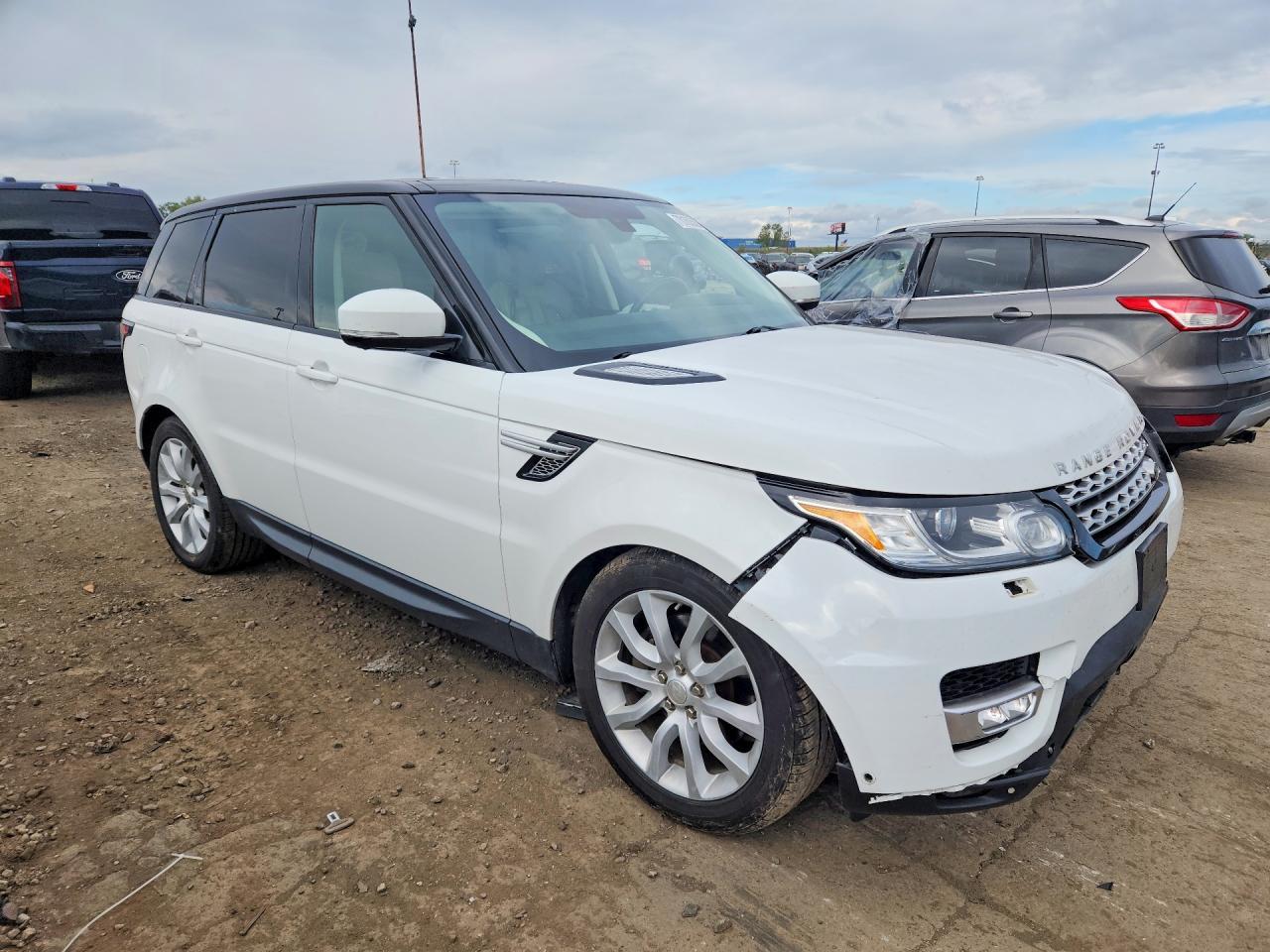 2014 Land Rover Range Rover Sport Hse - Image 4