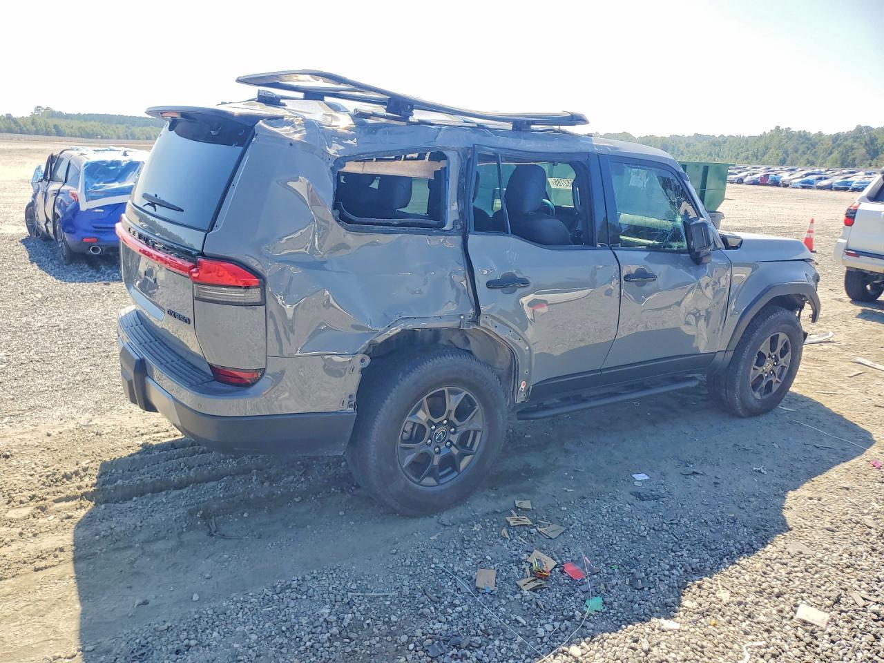2024 Lexus Gx 550 Overtrail+ - Image 3
