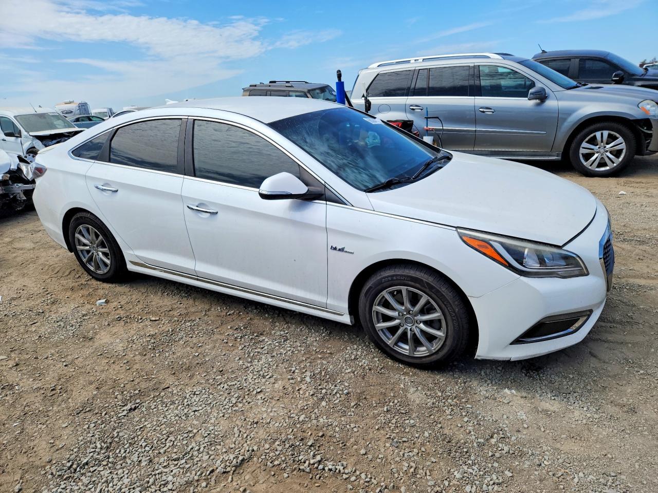 2017 Hyundai Sonata Hybrid Se - Фото 4