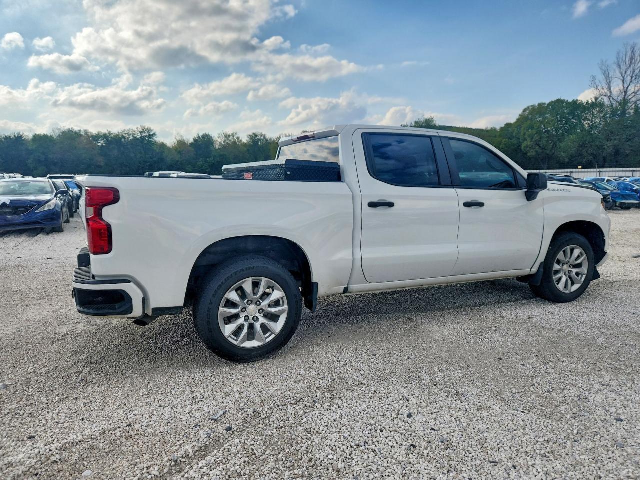 2024 Chevrolet Silverado C1500 Custom - Image 3