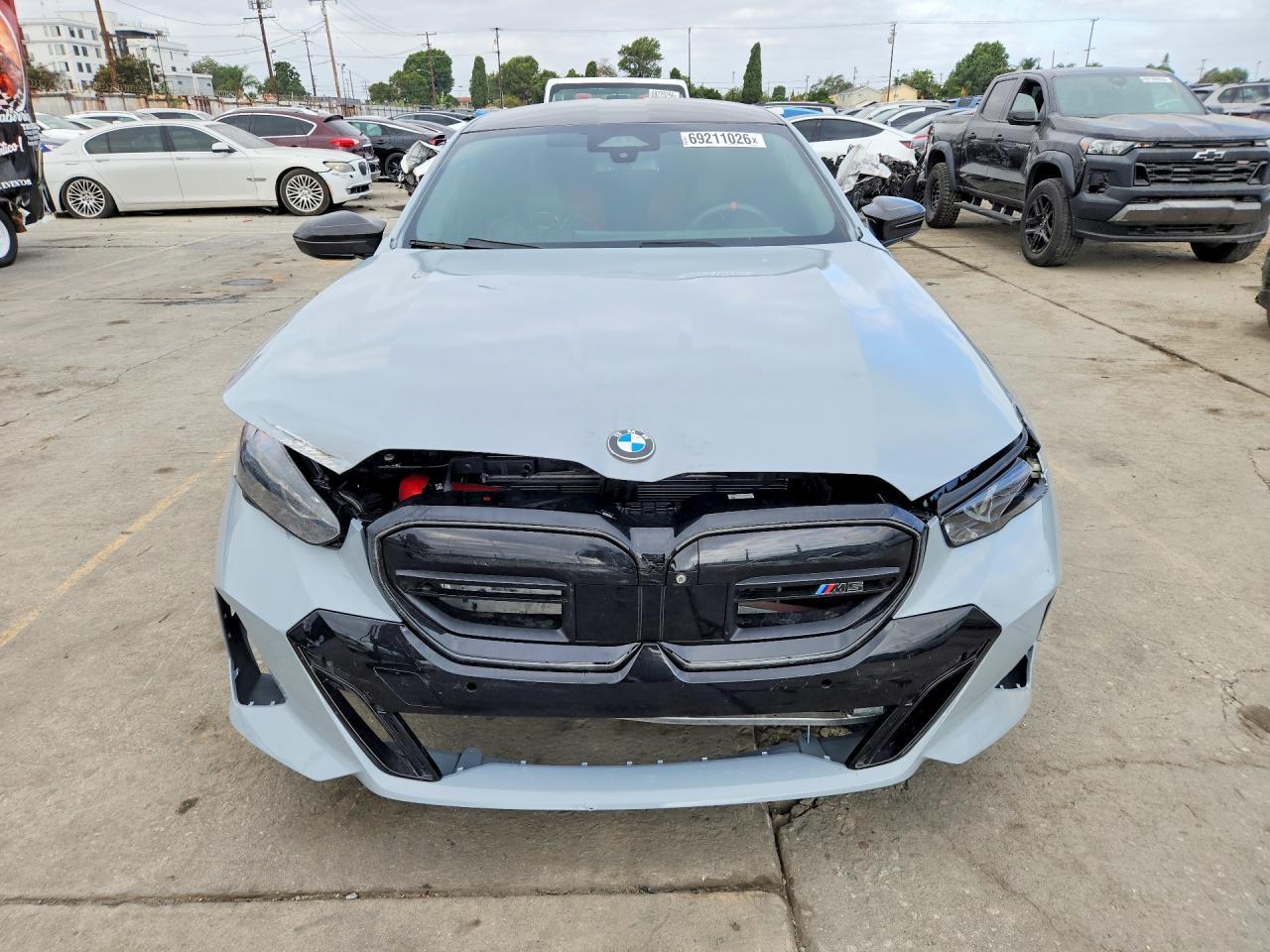 2026 BMW M5 - Фото 5