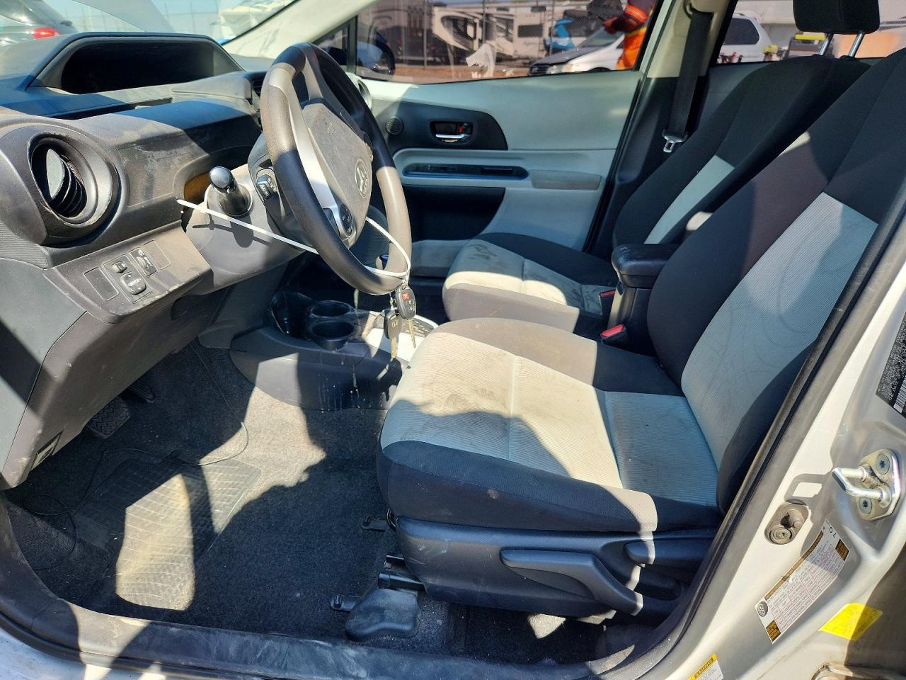 2013 Toyota Prius C Two - Image 7