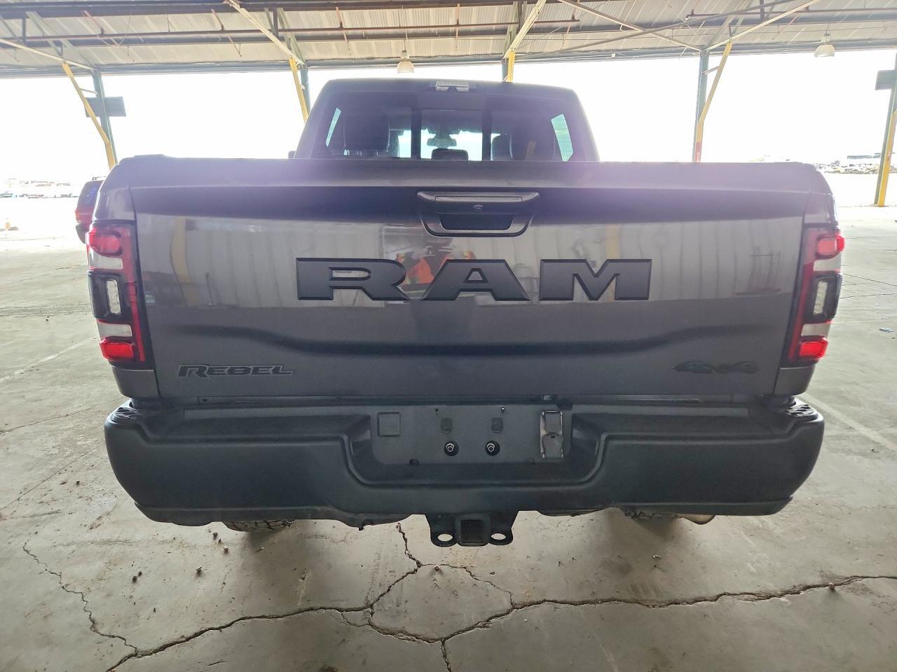 2023 Ram 2500 Powerwagon - Фото 6