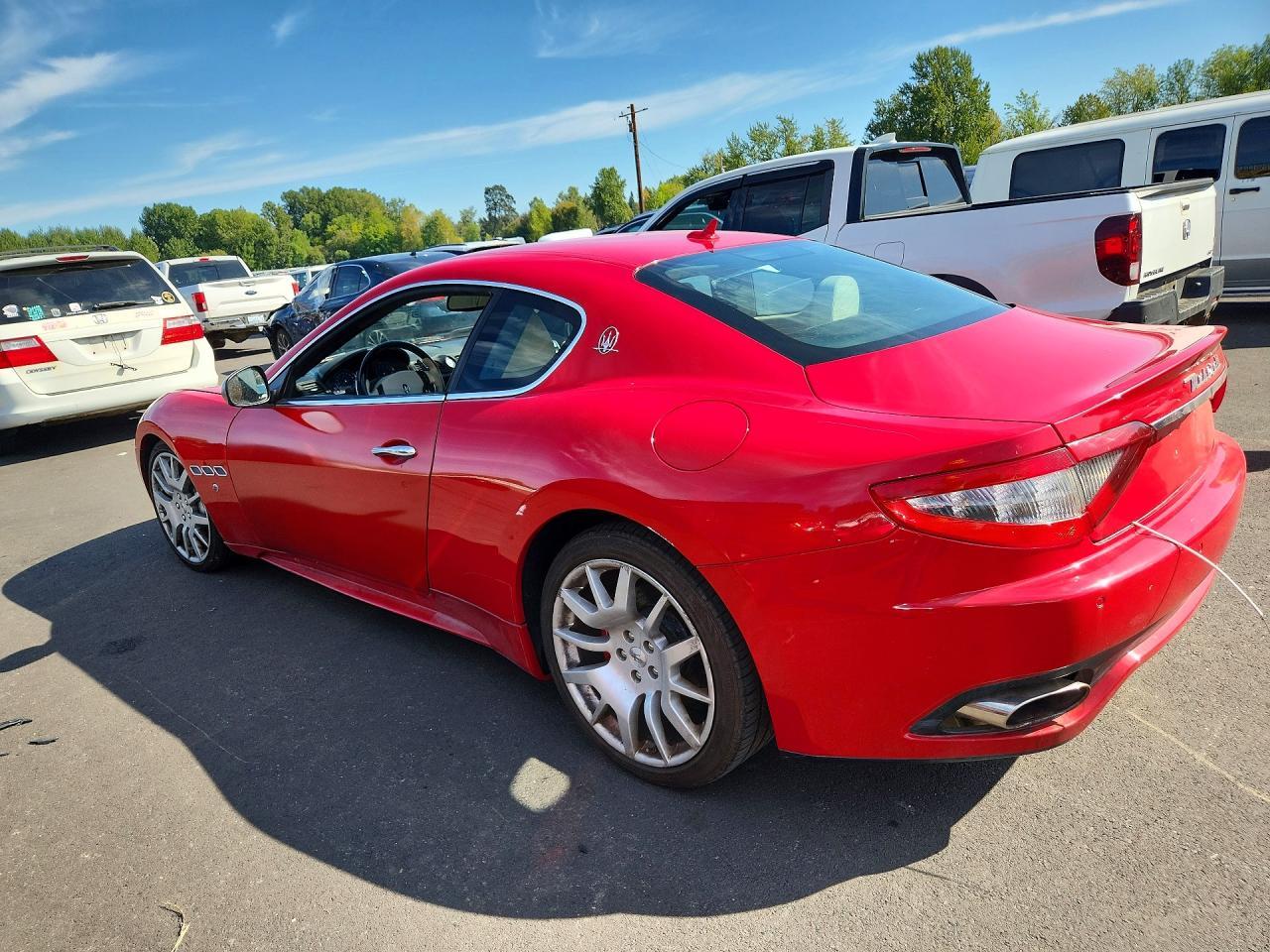 2014 Maserati Granturismo S - Image 2
