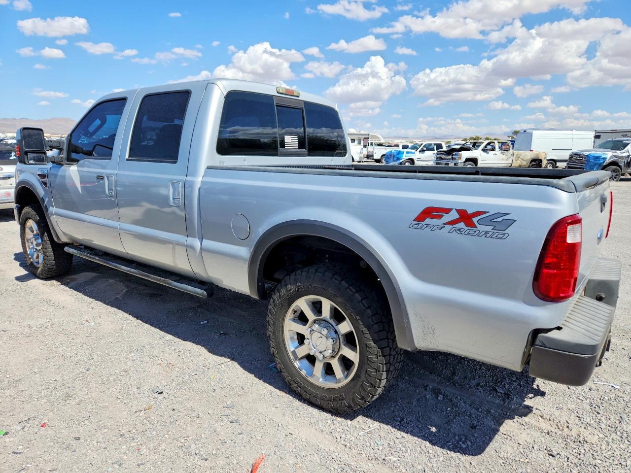 2008 Ford F350 Srw Super Duty - Фото 2