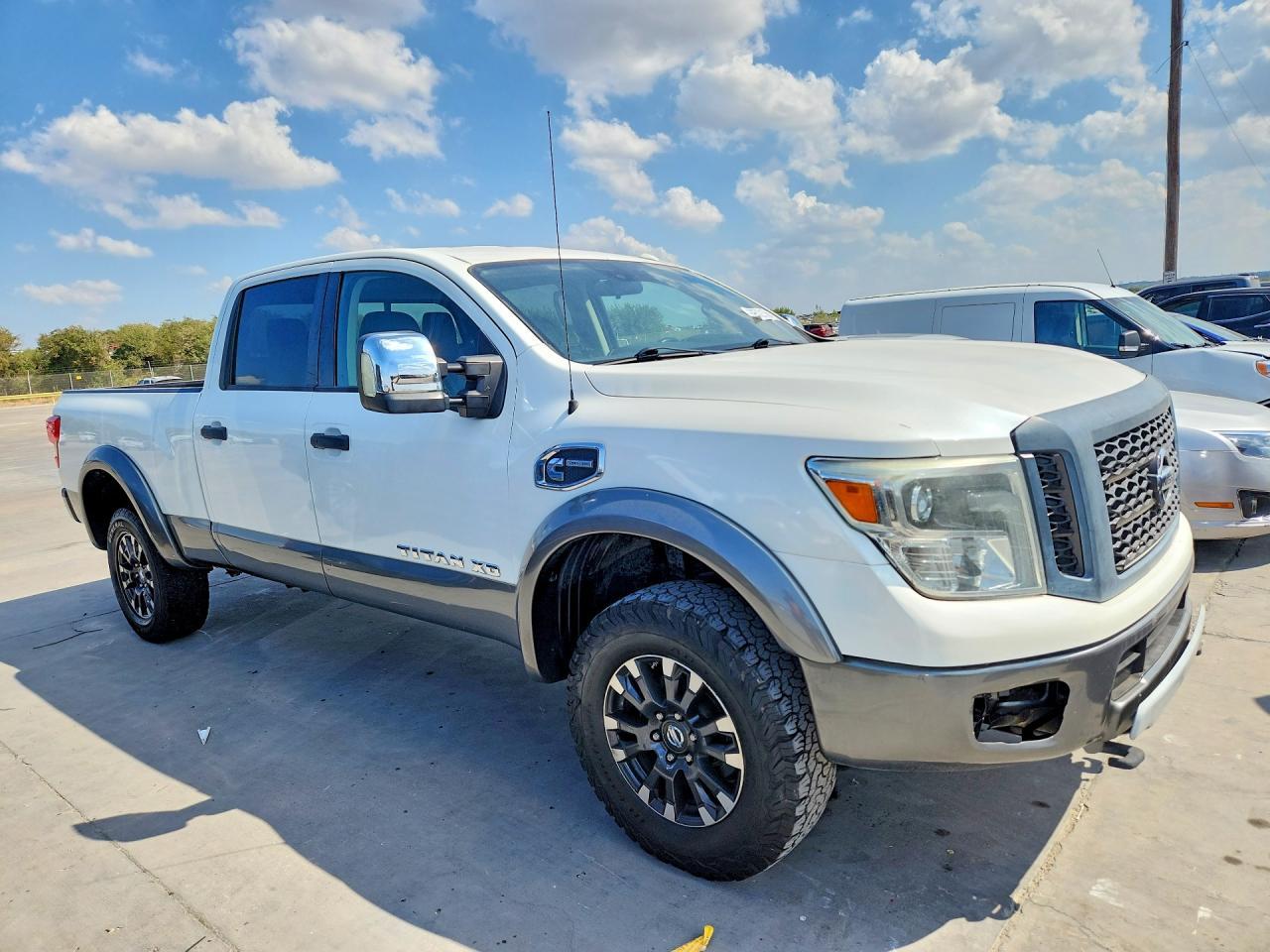 2018 Nissan Titan Xd Pro-4X - Image 4