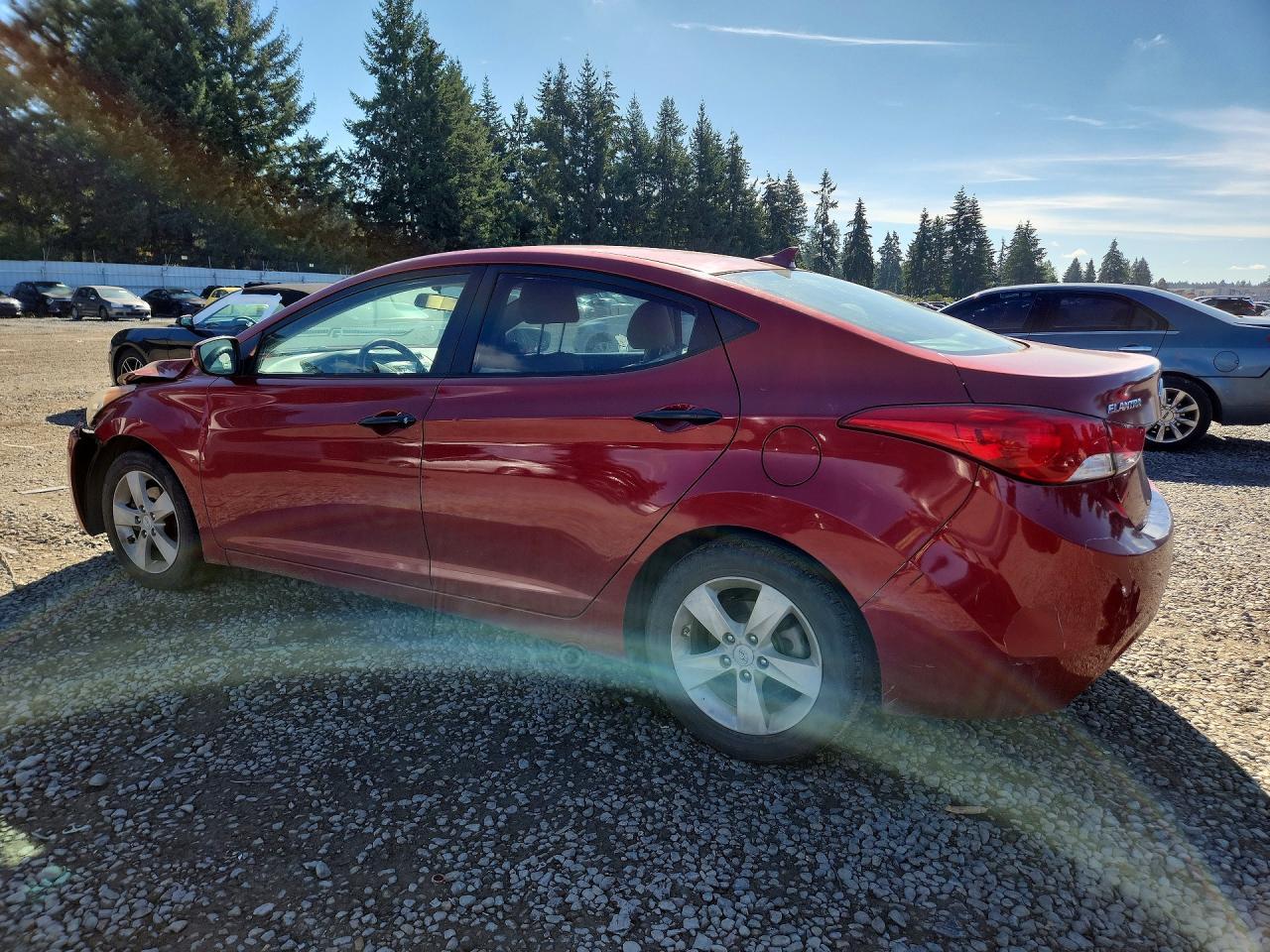 2013 Hyundai Elantra Gls - Фото 2