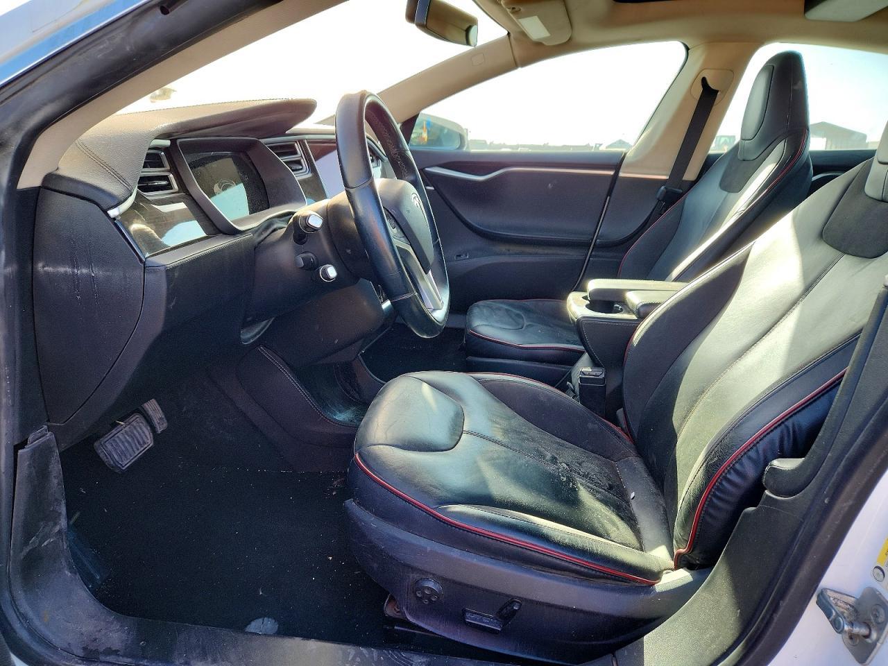 2014 Tesla Model S - Фото 7