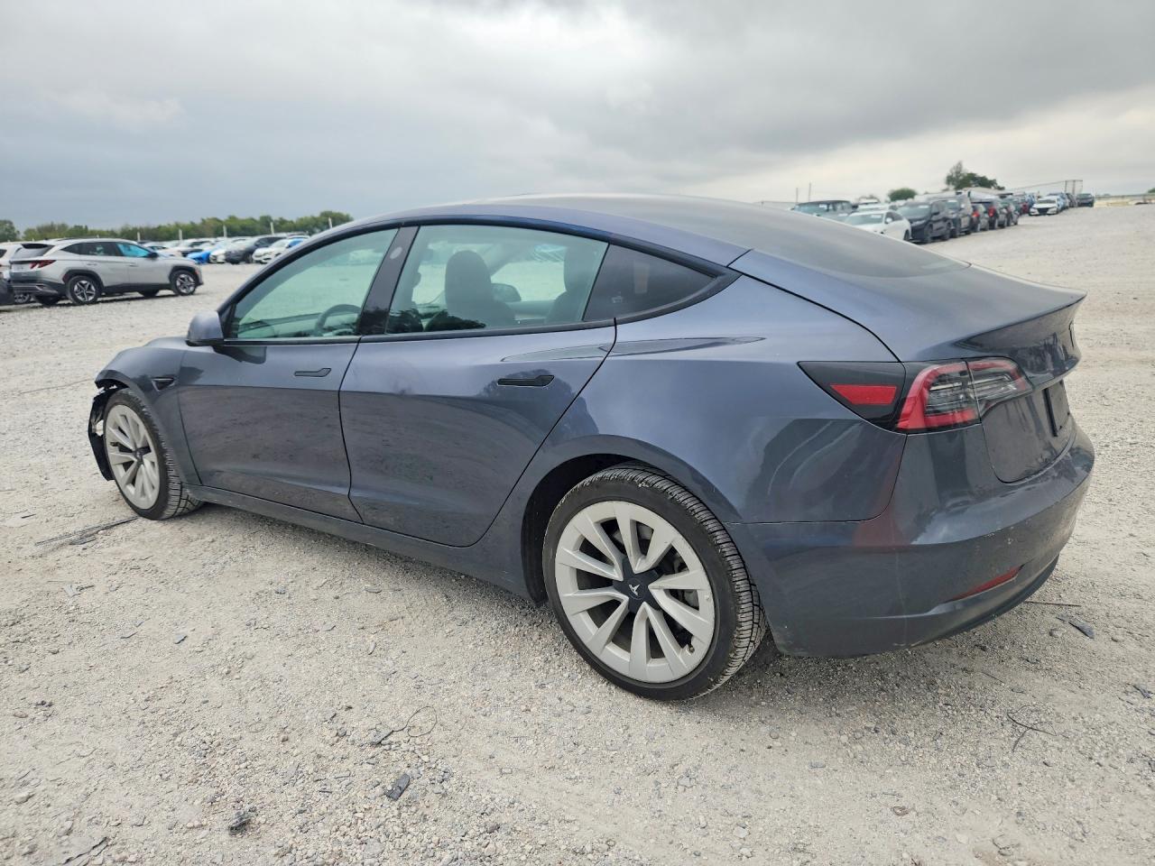 2023 Tesla Model 3 - Image 2