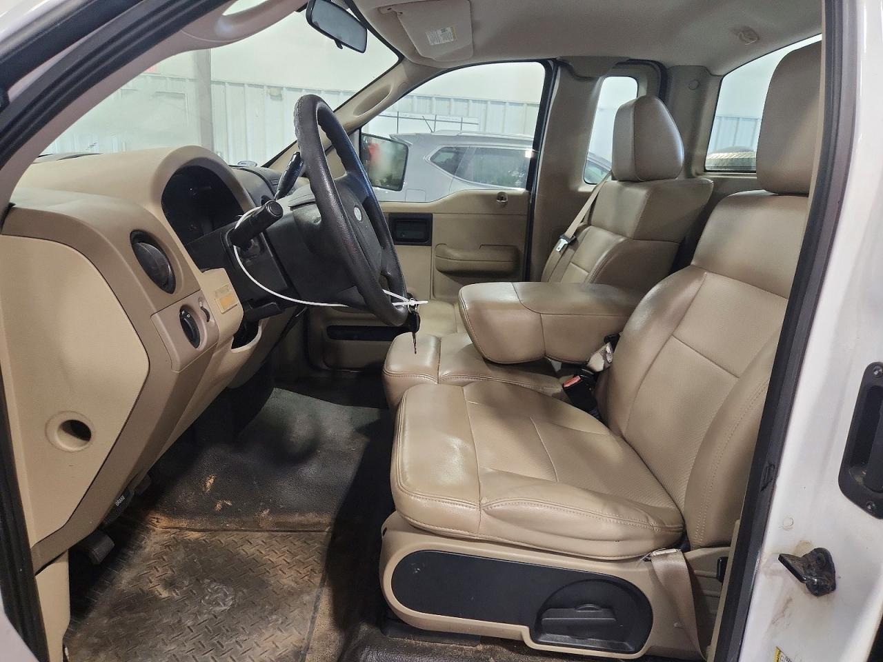 2008 Ford F150 - Image 7