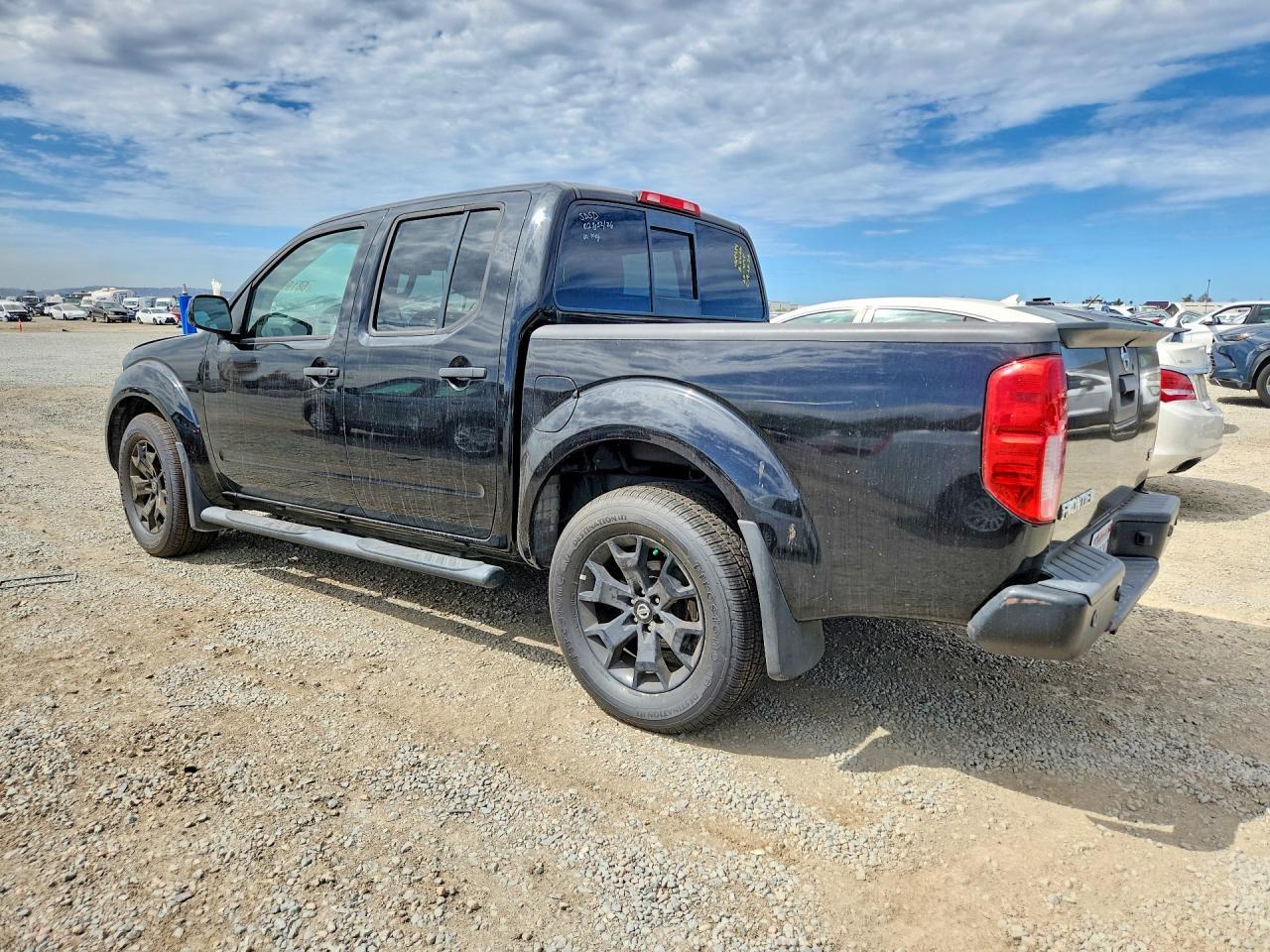 2018 Nissan Frontier Sv - Image 2