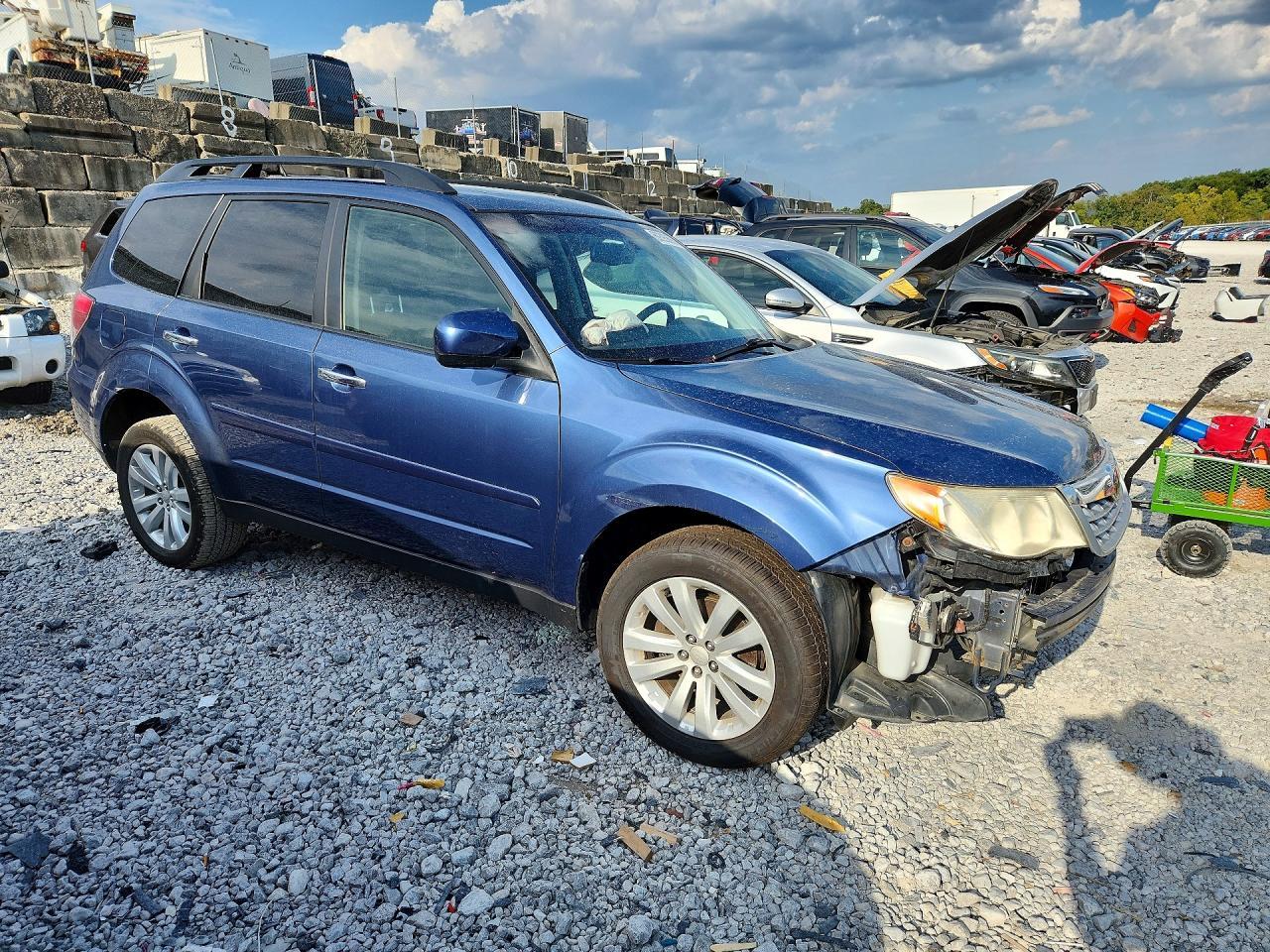 2012 Subaru Forester 2.5X Premium - Image 4