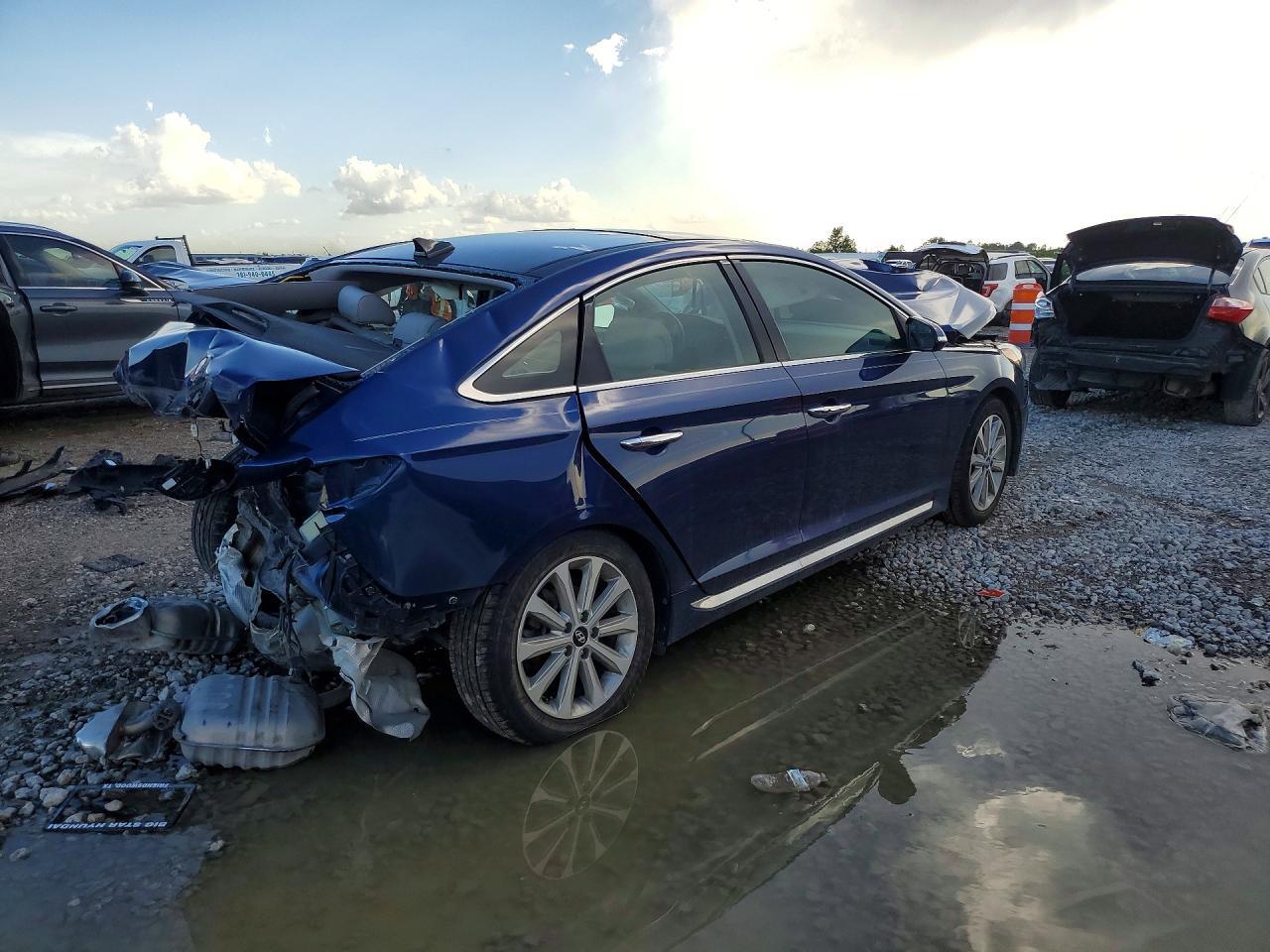 2016 Hyundai Sonata Limited - Image 3