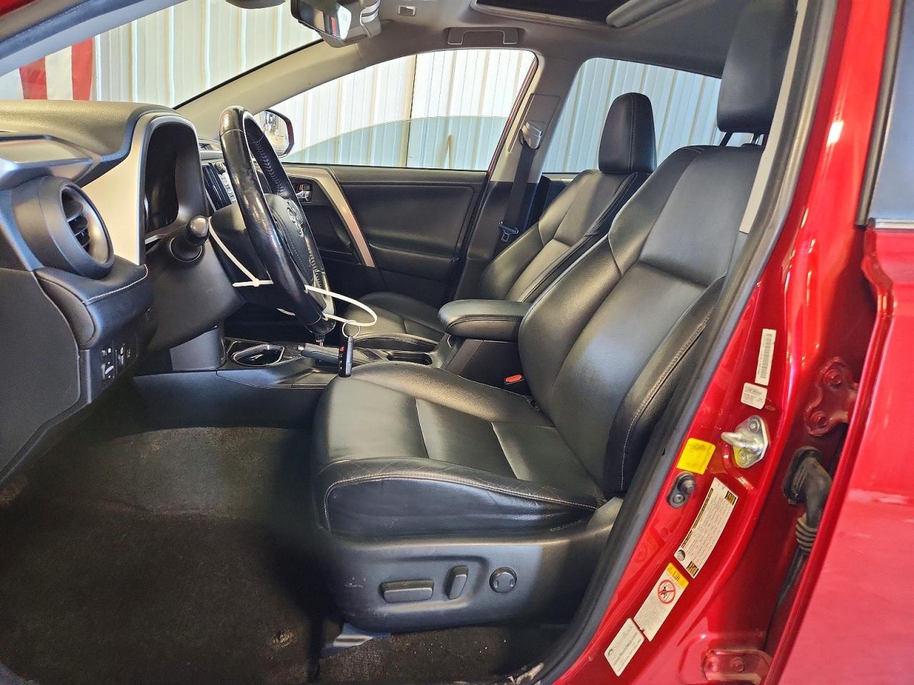 2016 Toyota Rav4 Limited - Image 7