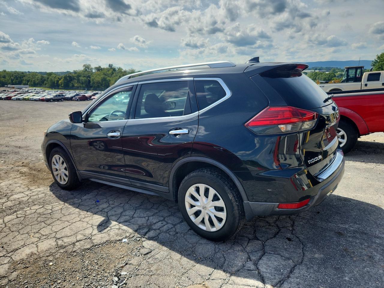 2017 Nissan Rogue S - Image 2