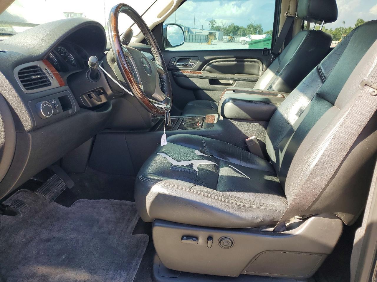2012 GMC Sierra C1500 Denali - Image 7