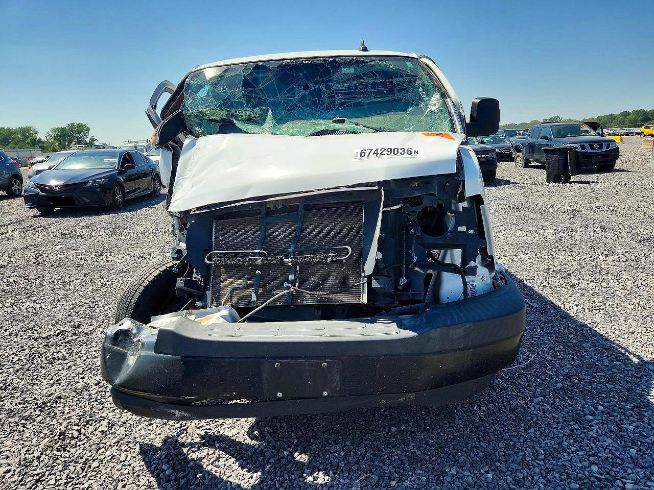 2020 Chevrolet Express G2500 Delivery Van - Фото 5