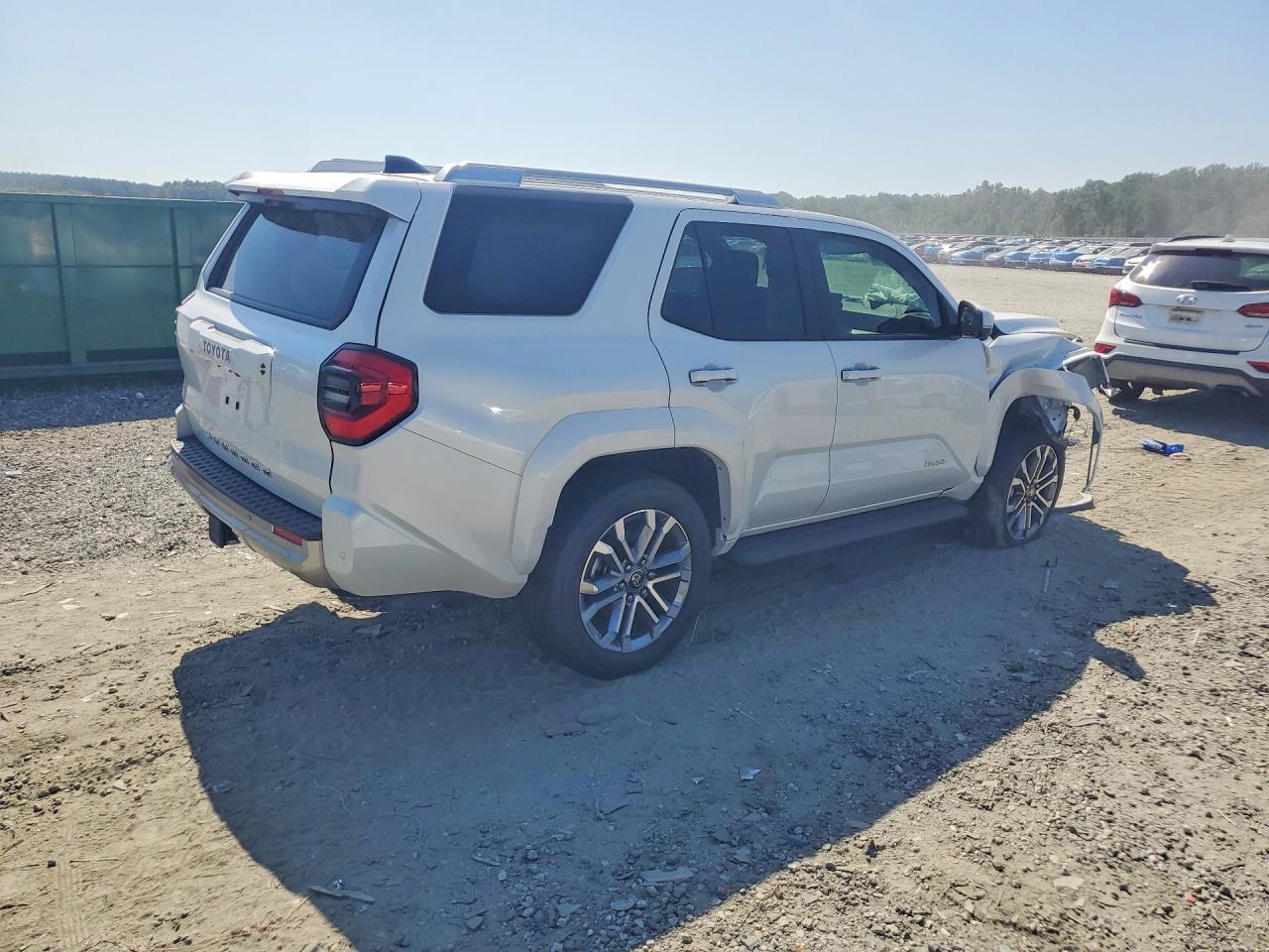 2025 Toyota 4Runner Limited - Фото 3