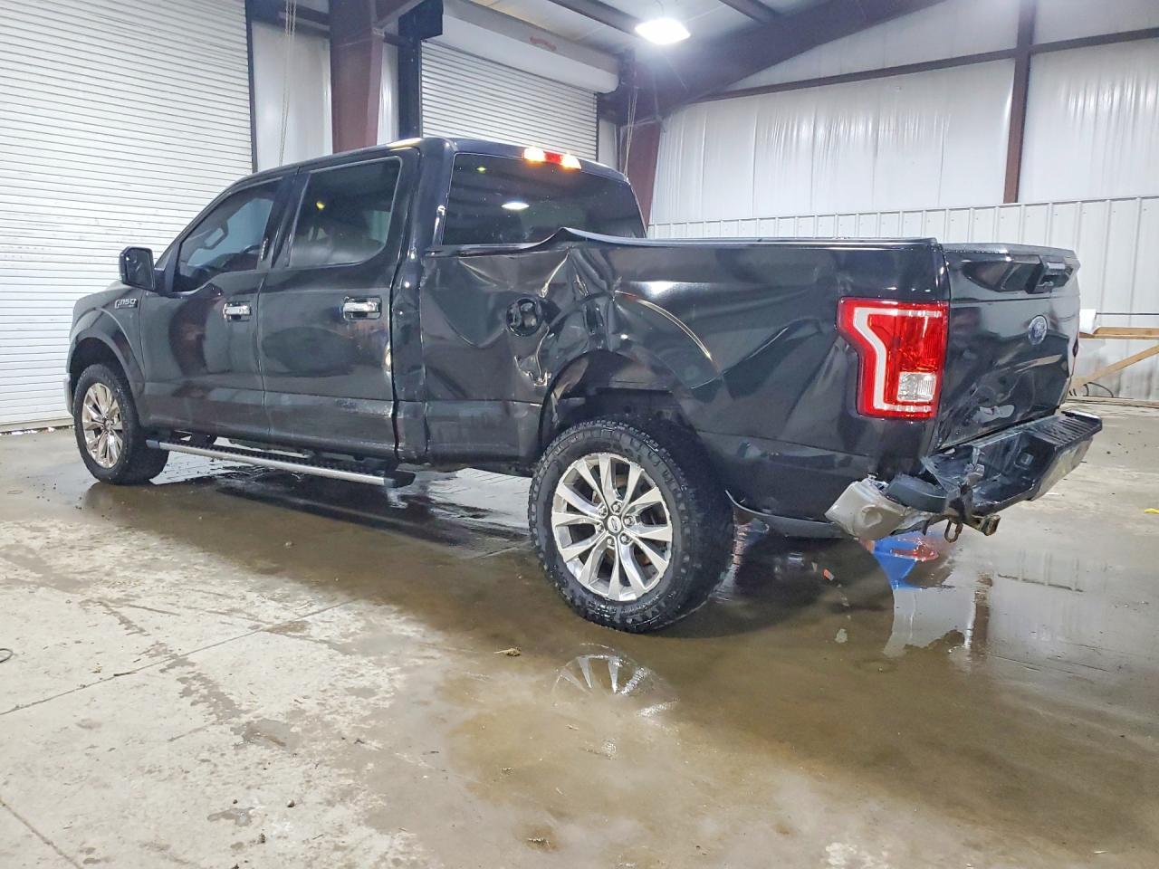 2015 Ford F150 Supercrew - Фото 2