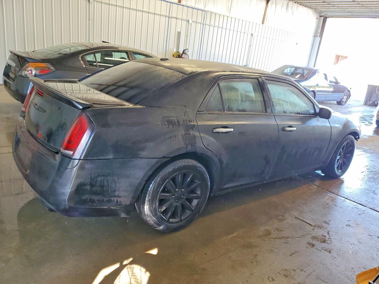 2012 Chrysler 300 Limited - Image 3