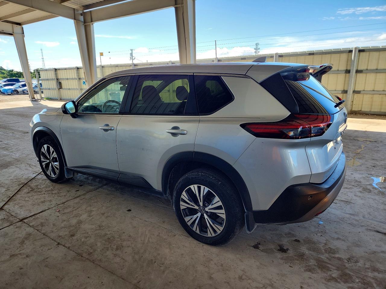 2023 Nissan Rogue Sv - Фото 2