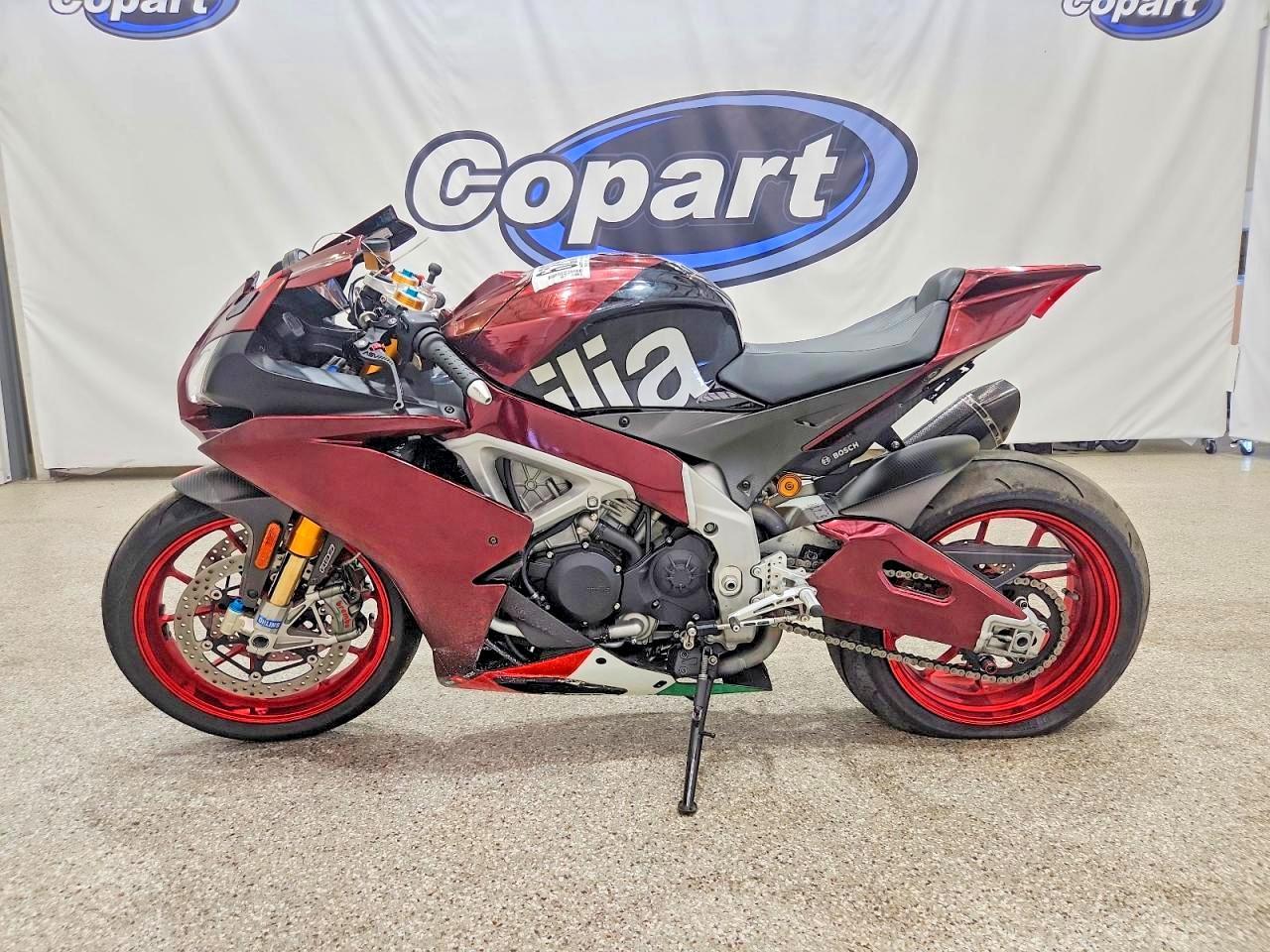 2016 Aprilia Rsv4 Rf - Фото 3