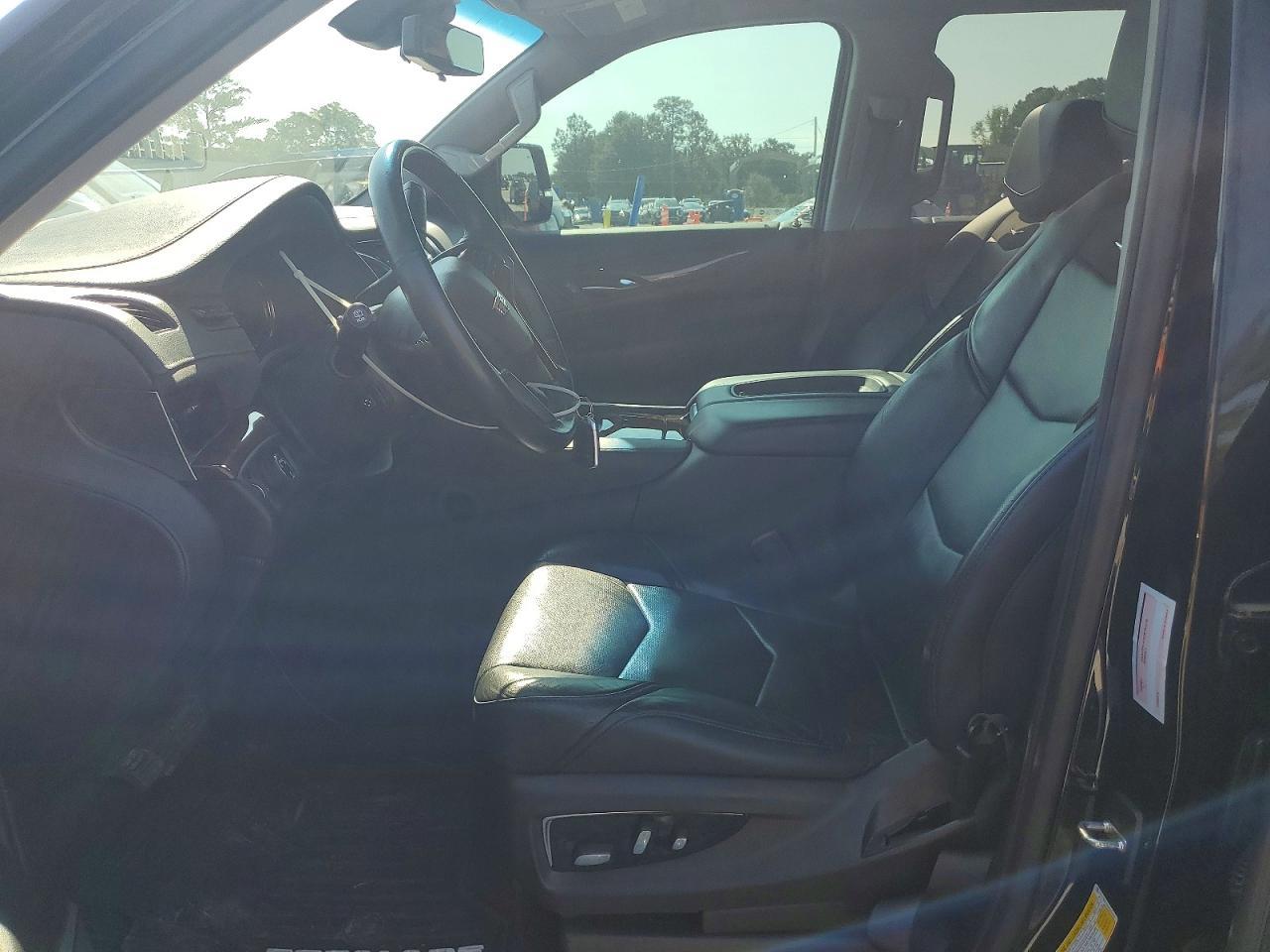 2020 Cadillac Escalade Luxury - Фото 7