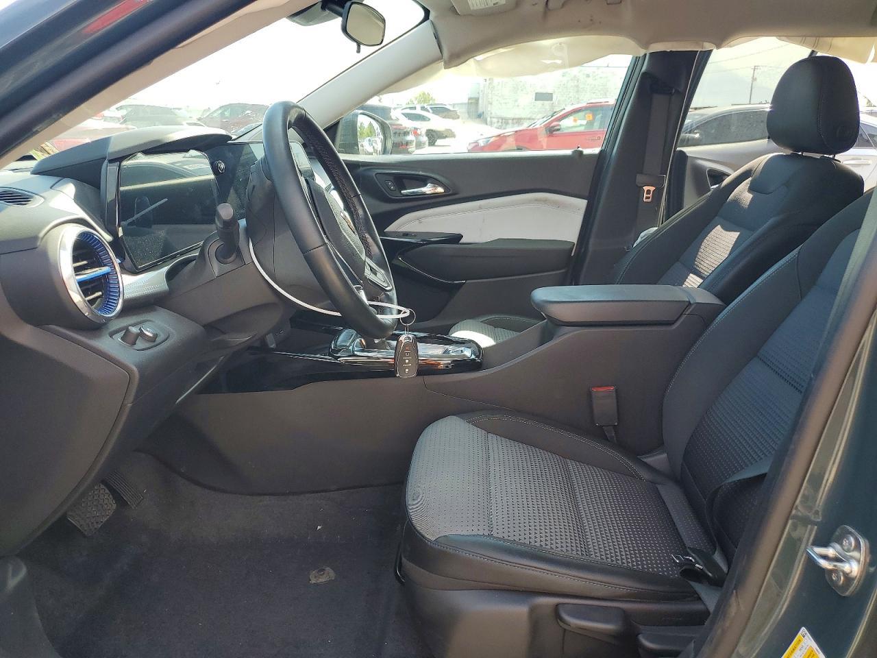 2025 Chevrolet Trax 1Lt - Фото 7