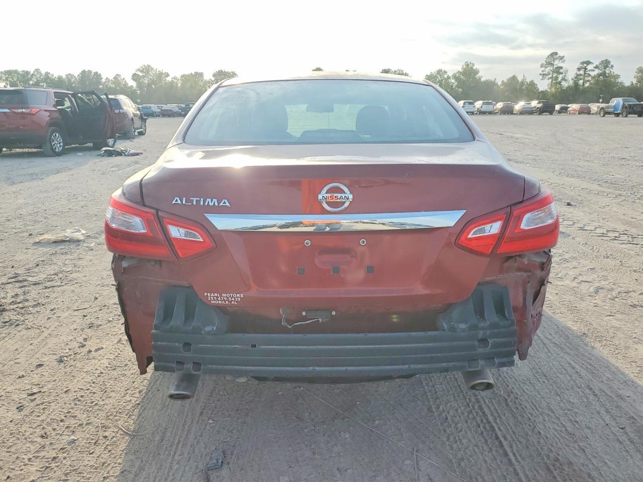 2016 Nissan Altima 2.5 S - Image 6